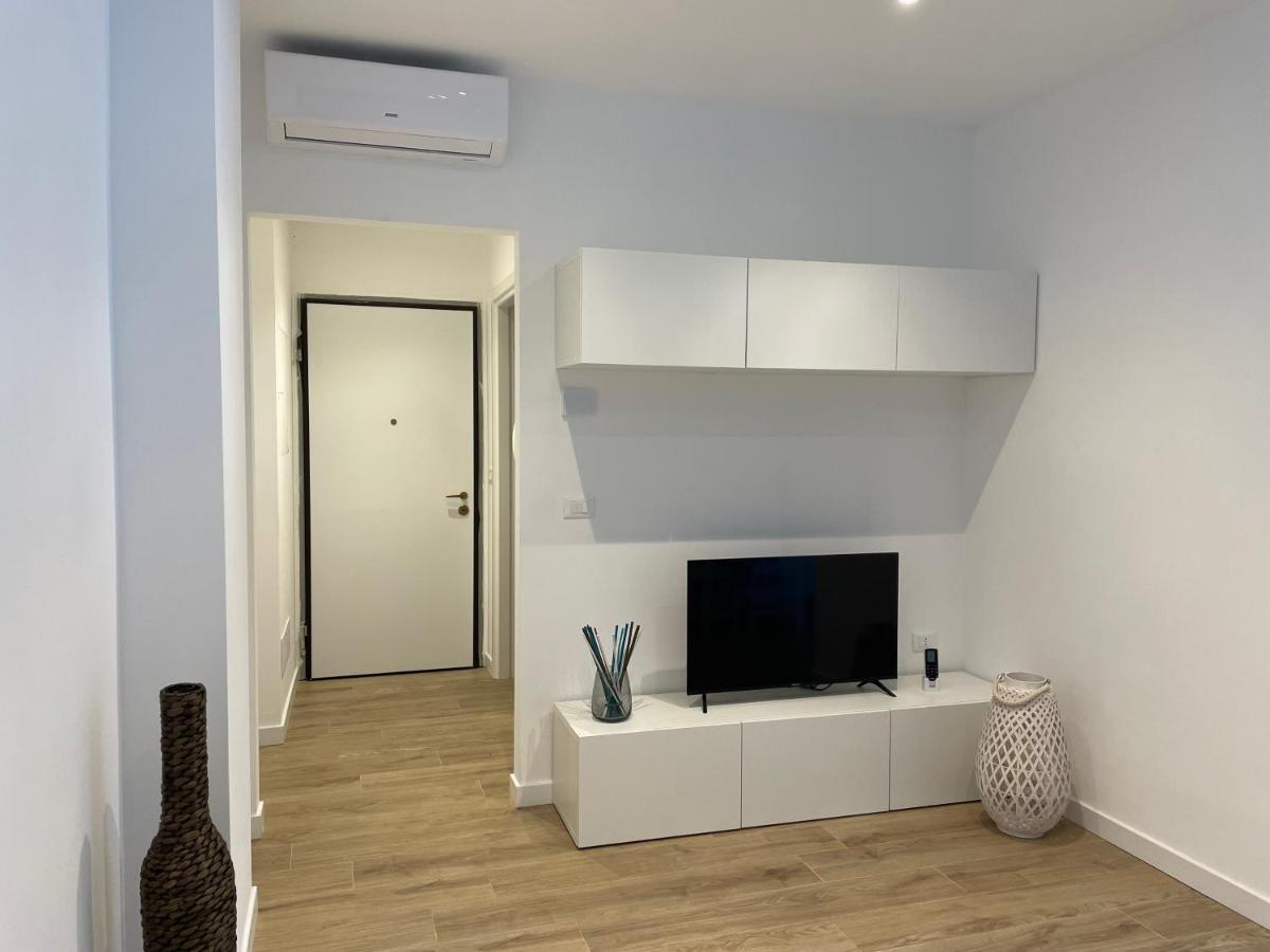 Casa Aiga Marina Apartment Ventimiglia Ngoại thất bức ảnh