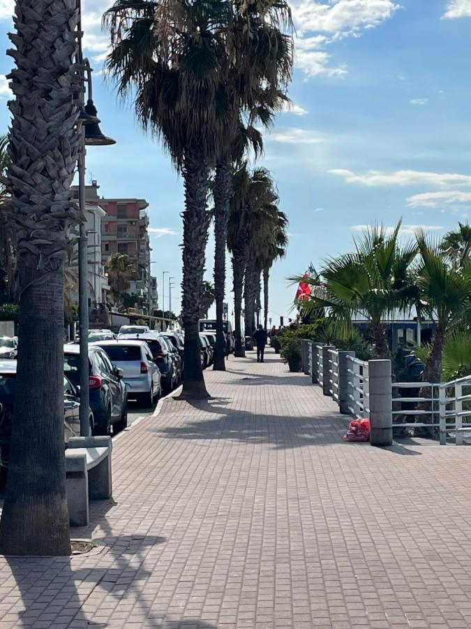 Casa Aiga Marina Apartment Ventimiglia Ngoại thất bức ảnh