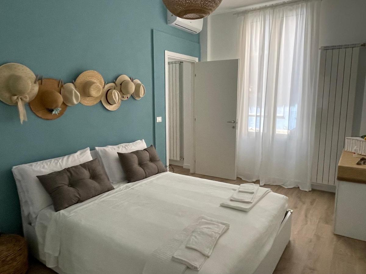 Casa Aiga Marina Apartment Ventimiglia Ngoại thất bức ảnh